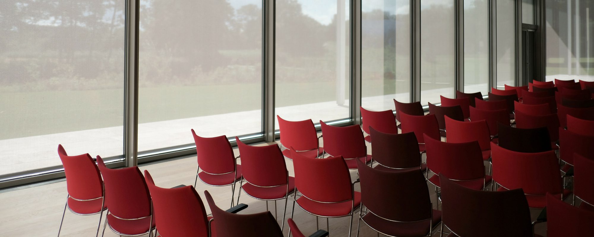 A Step-by-Step Guide to the Perfect Conference Venue