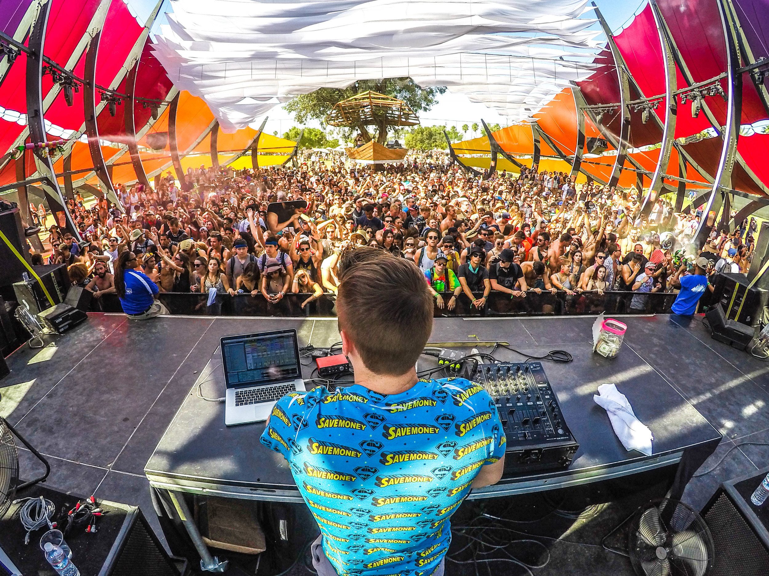 how to plan a music festival with DJ act