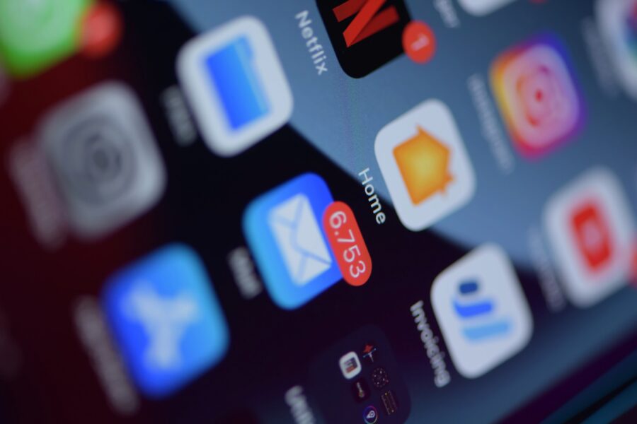 Event Notifications: How To Best Notify Attendees? - Endless Events